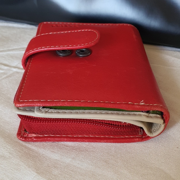 Gavino Italian Leather Wallet - Picture 13 of 16